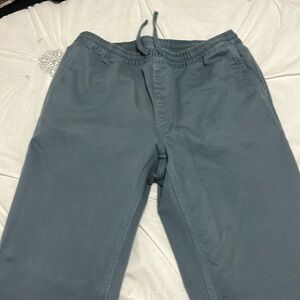 Vans Range elastic waste pants.